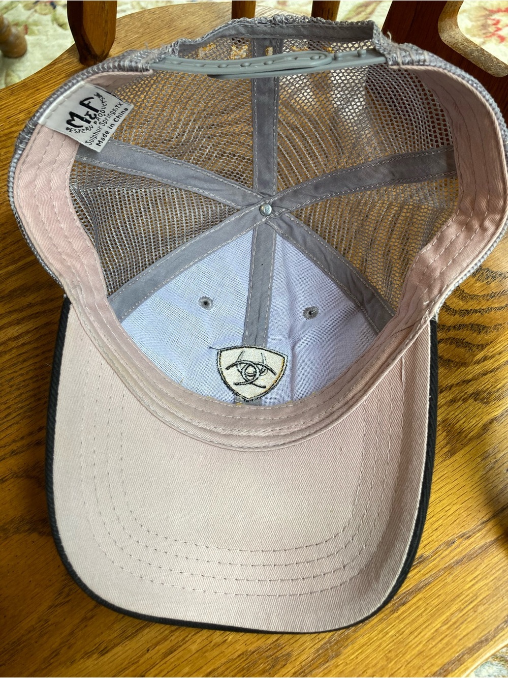 Ariat Men's Black & Yellow Logo Mesh Cap - Picture 5 of 8